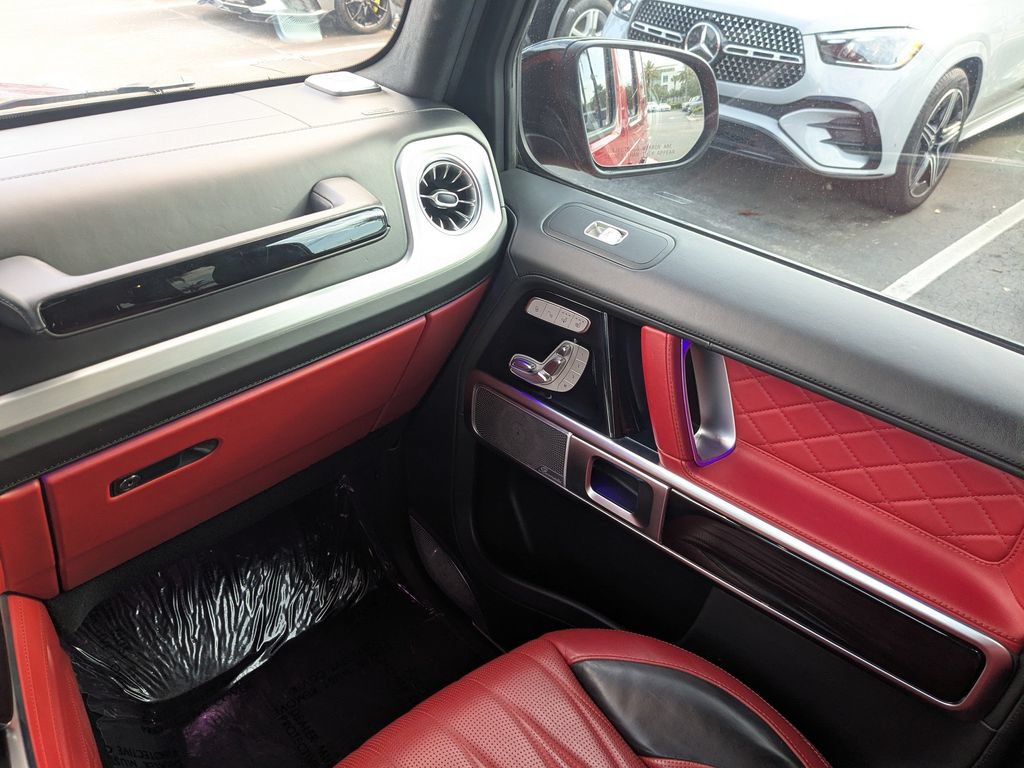 Certified 2021 Mercedes-Benz G 63 AMG 4MATIC image 4