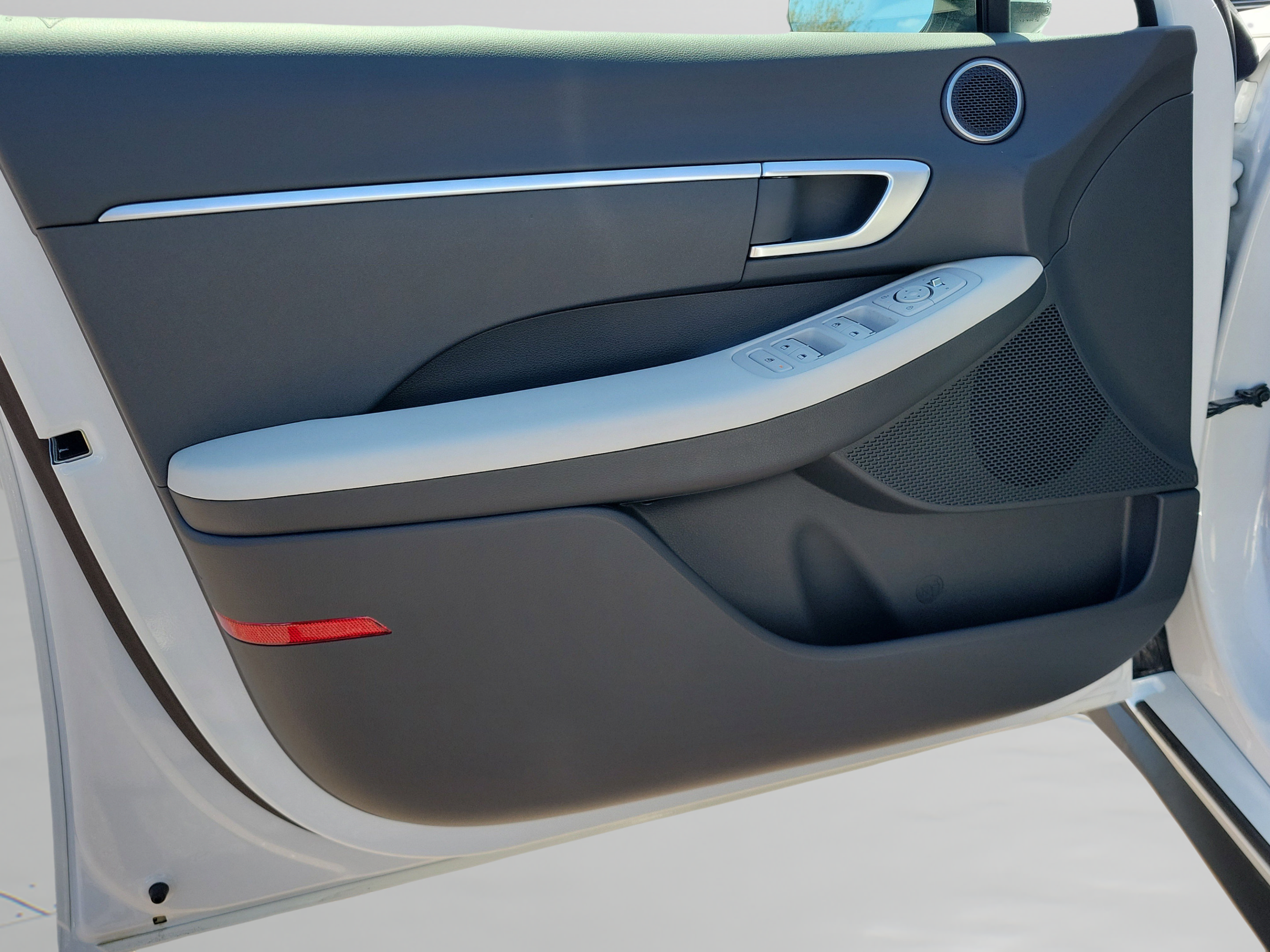 New 2026 Hyundai Sonata SE FWD image 14