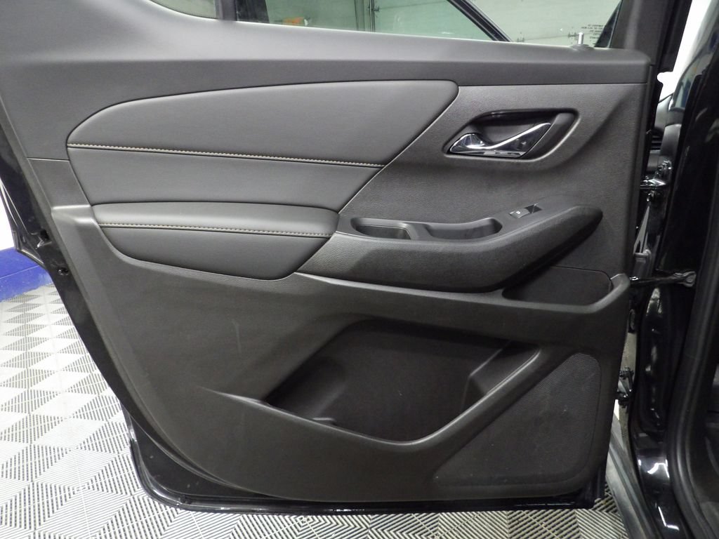Used 2021 Chevrolet Traverse RS w/ LPO, Floor Liner Package AWD/4WD image 61