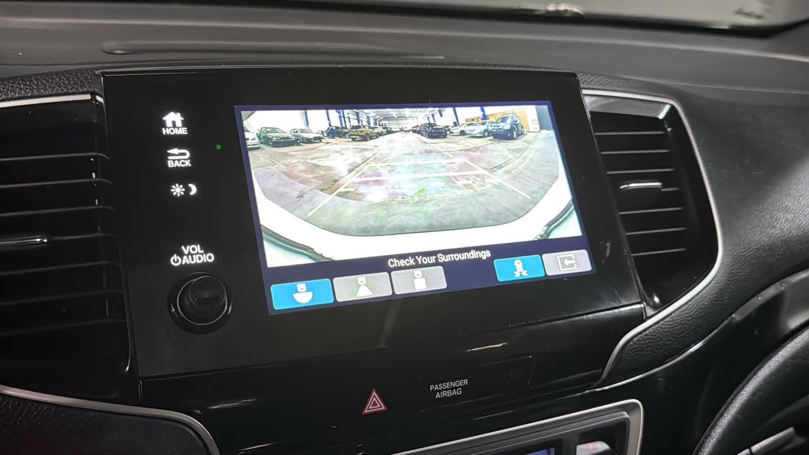 Used 2021 Honda Passport Touring image 16