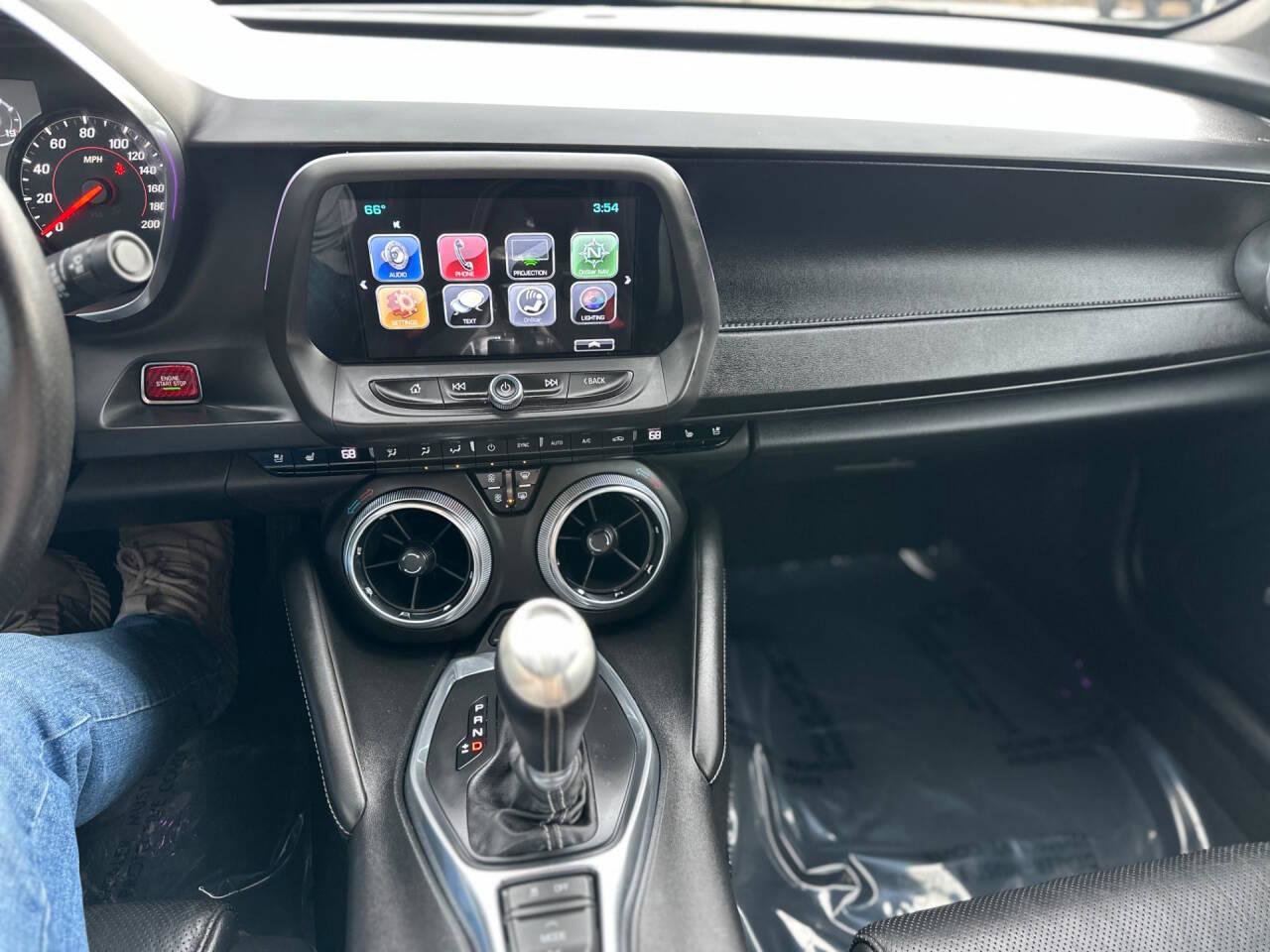 Used 2017 Chevrolet Camaro SS RWD image 26