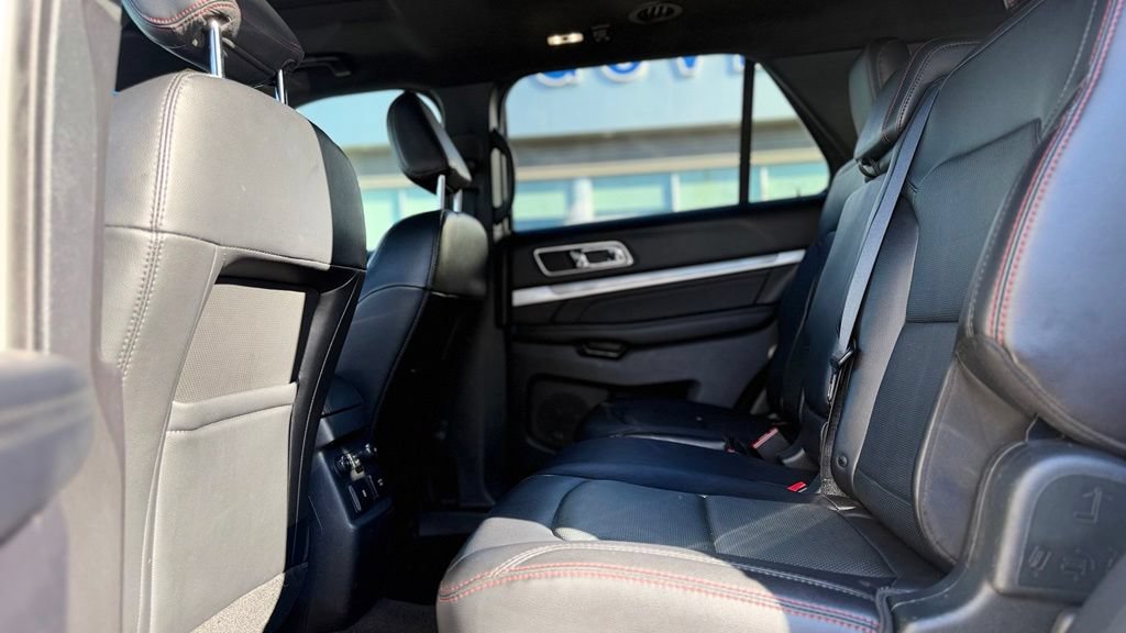 Used 2019 Ford Explorer Sport w/ Equipment Group 401A AWD/4WD image 22