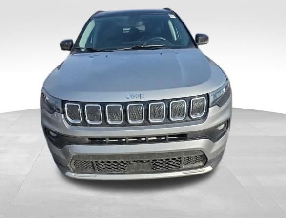 Used 2022 Jeep Compass Limited image 2
