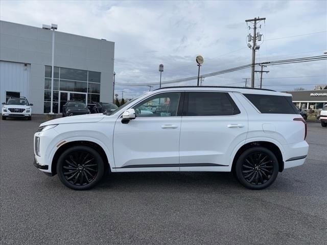Used 2025 Hyundai Palisade Calligraphy image 4