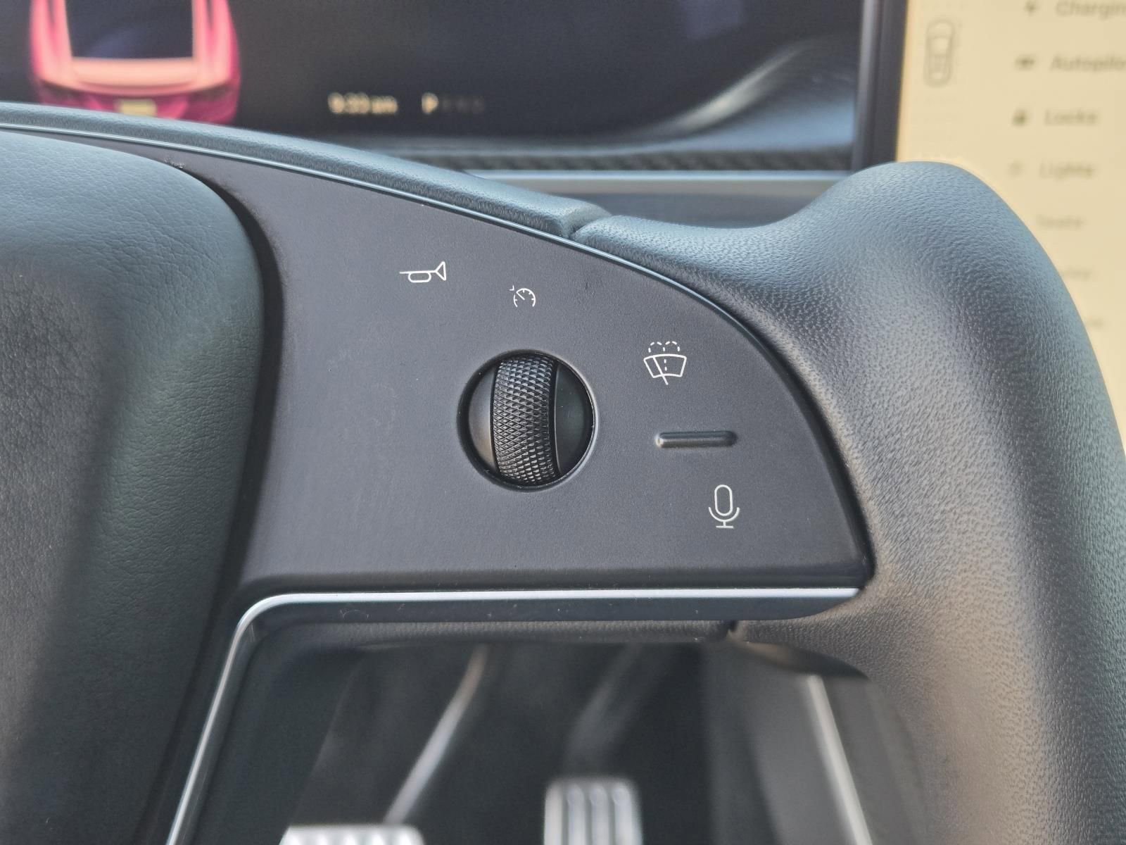 Used 2022 Tesla Model X Plaid image 16