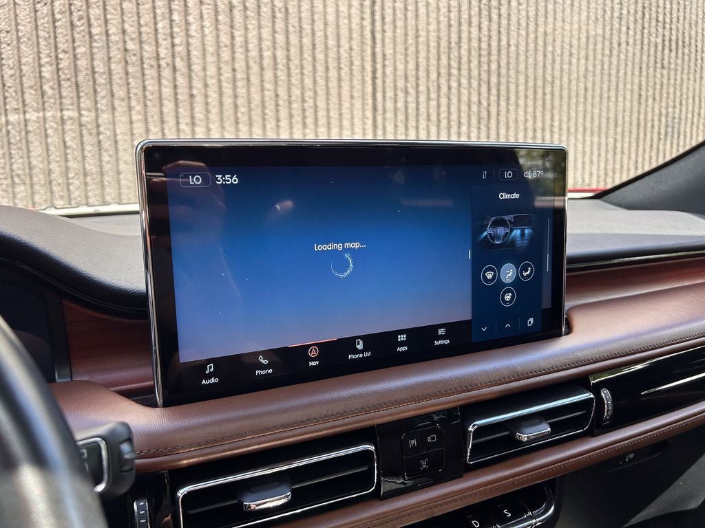 Used 2021 Lincoln Nautilus Reserve w/ Equipment Group 202A AWD/4WD image 33