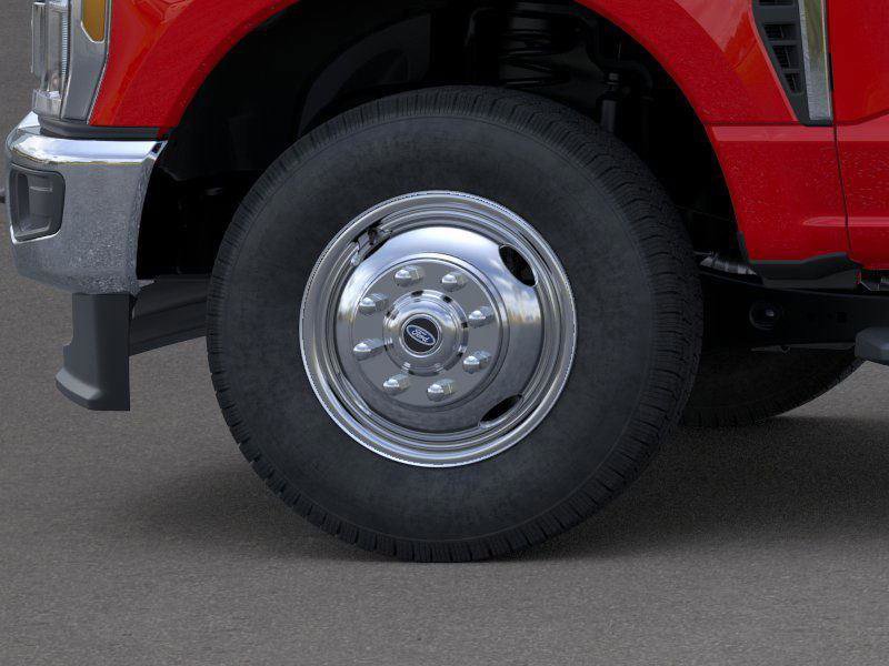 New 2026 Ford F350 XL w/ XL Chrome Package image 19