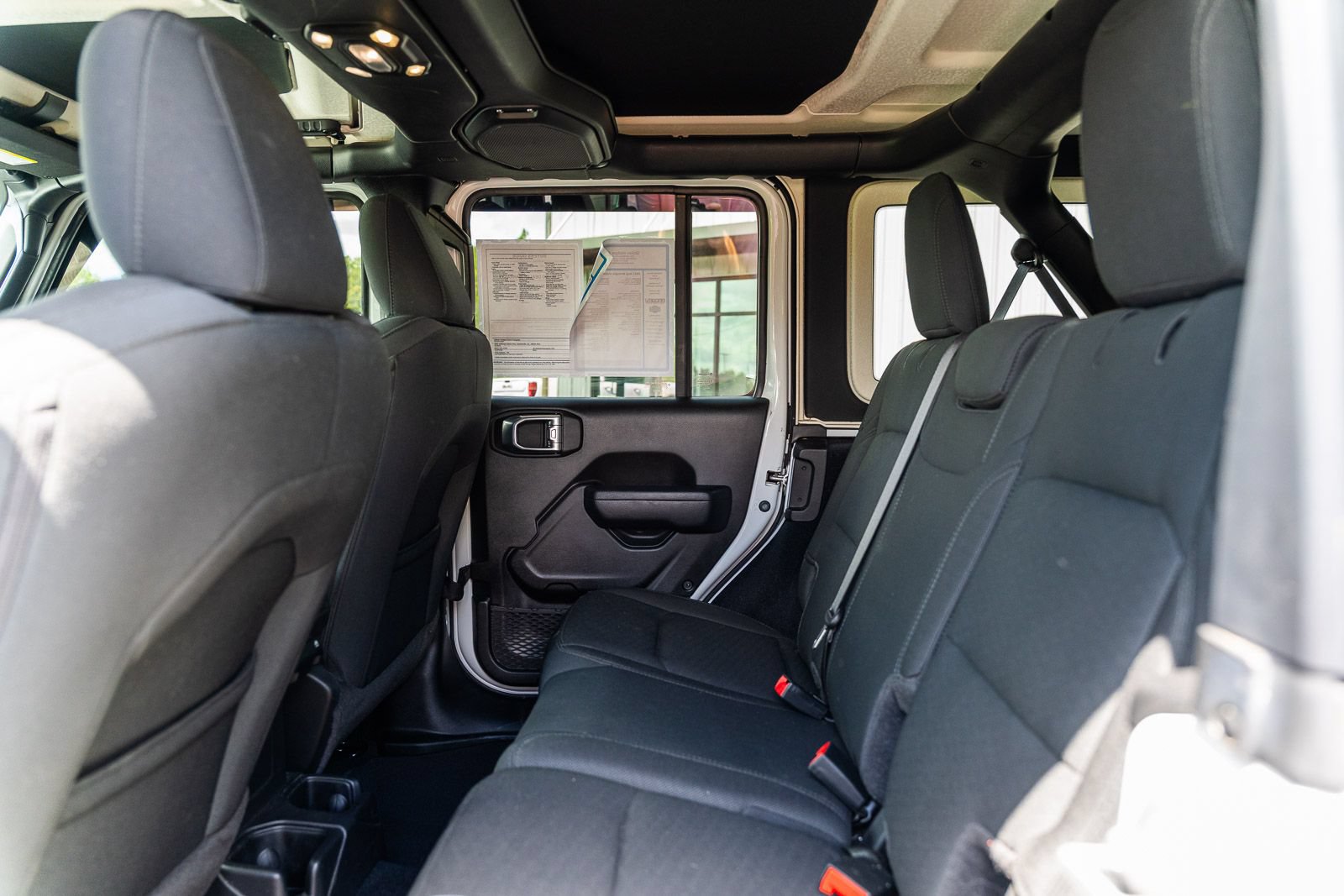 Used 2022 Jeep Wrangler Unlimited Sport AWD/4WD image 19