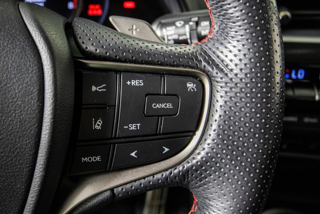 Used 2019 Lexus UX 200 F Sport w/ F Sport Premium Package FWD image 22
