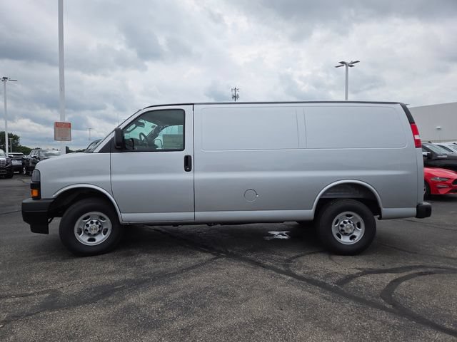 New 2026 Chevrolet Express 2500 w/ Driver Convenience Package RWD image 8