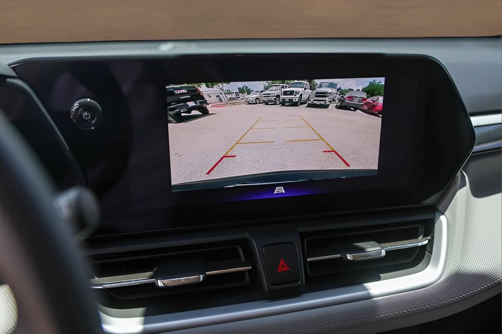 Used 2024 Chevrolet TrailBlazer LS w/ LS Convenience Package FWD image 17