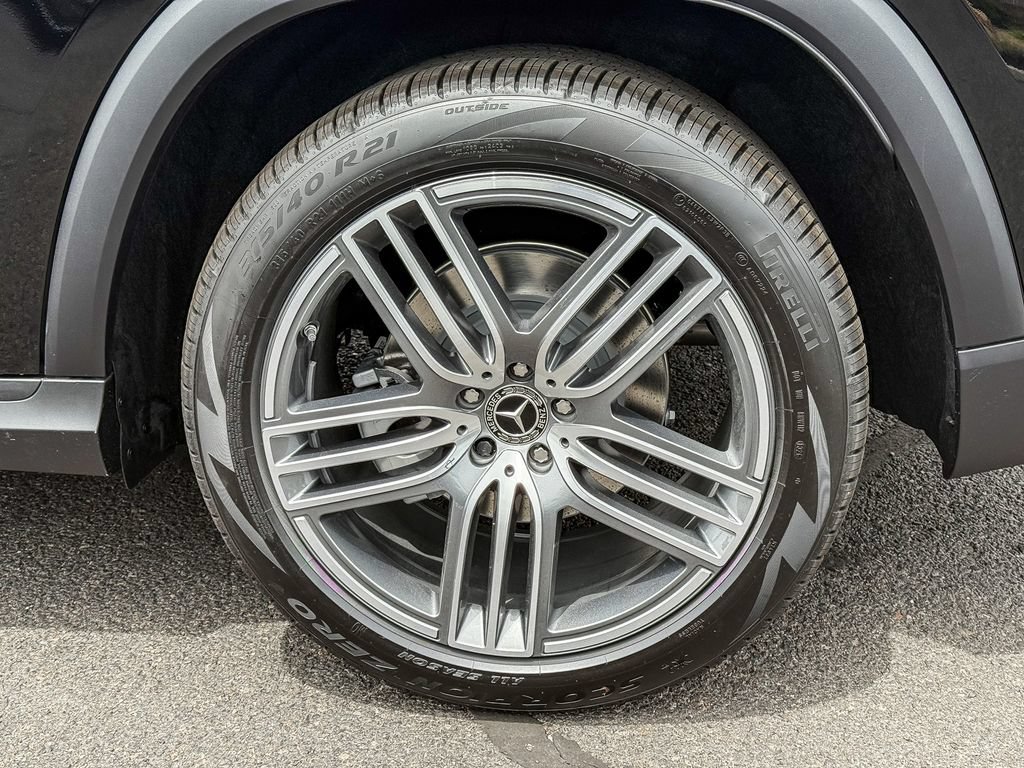 New 2026 Mercedes-Benz GLS 450 4MATIC image 10