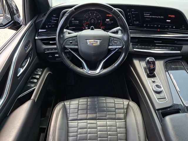 Used 2023 Cadillac Escalade ESV V w/ LPO, Floor Liner Package AWD/4WD image 10