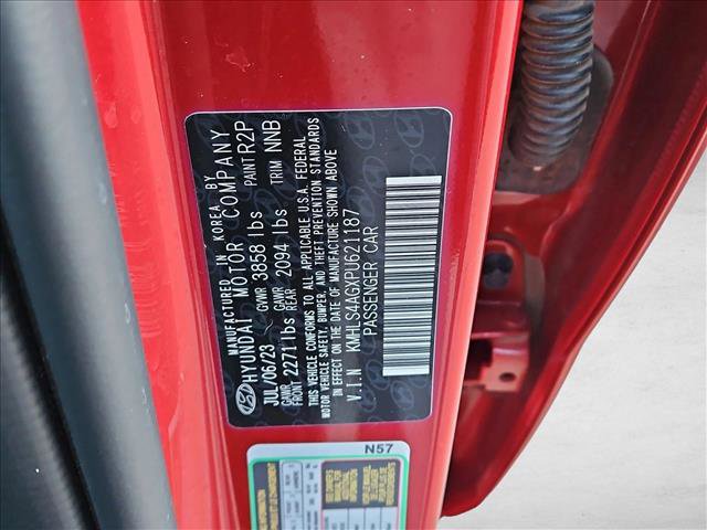 Used 2023 Hyundai Elantra SEL w/ Convenience Package image 25