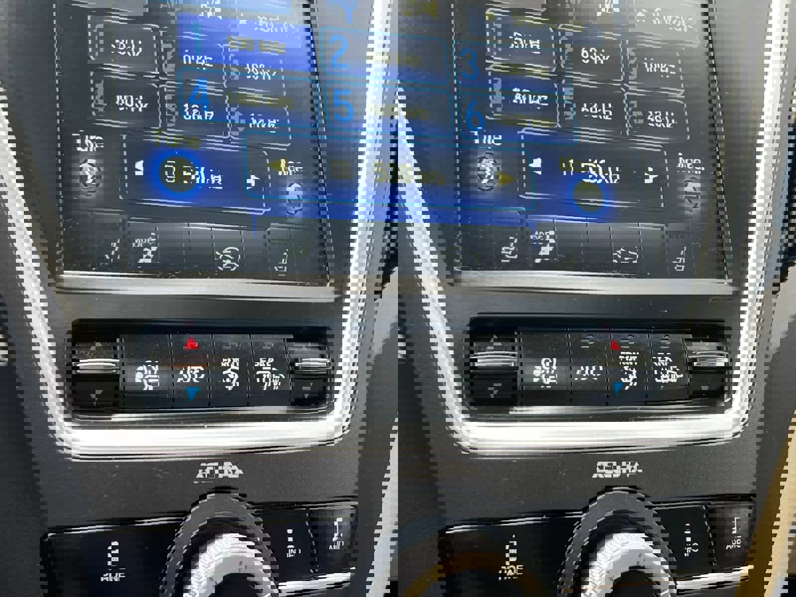 Used 2017 Acura MDX FWD image 22