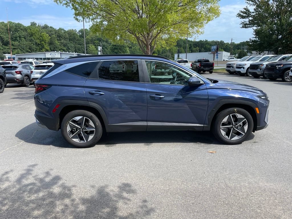 Used 2025 Hyundai Tucson SEL FWD image 9