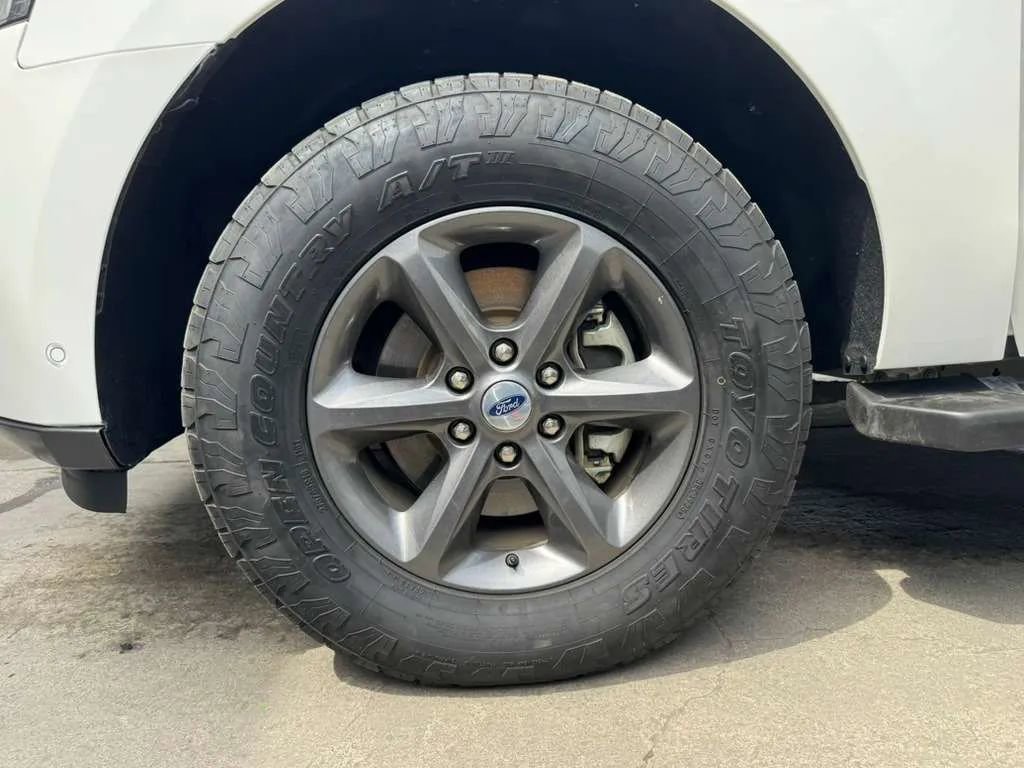 Used 2021 Ford Expedition Limited AWD/4WD image 24