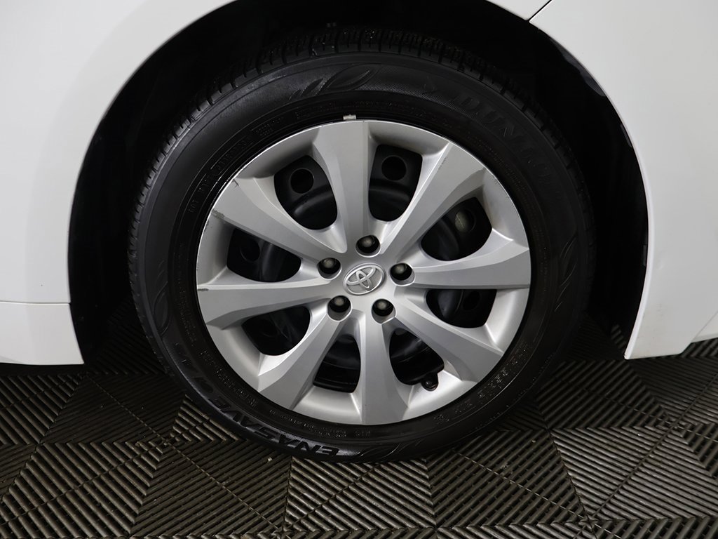 Used 2023 Toyota Corolla LE image 17