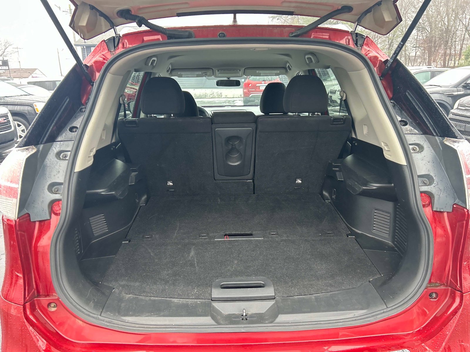 Used 2015 Nissan Rogue SV image 13