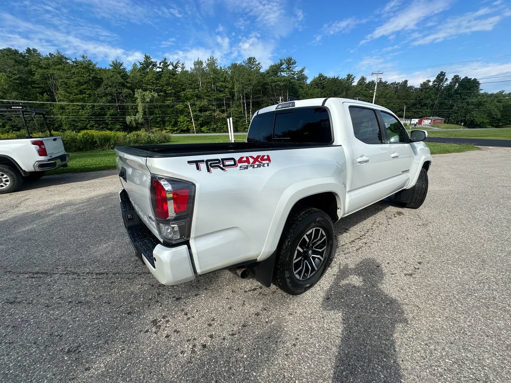 Used 2023 Toyota Tacoma TRD Sport w/ Technology Package AWD/4WD image 5