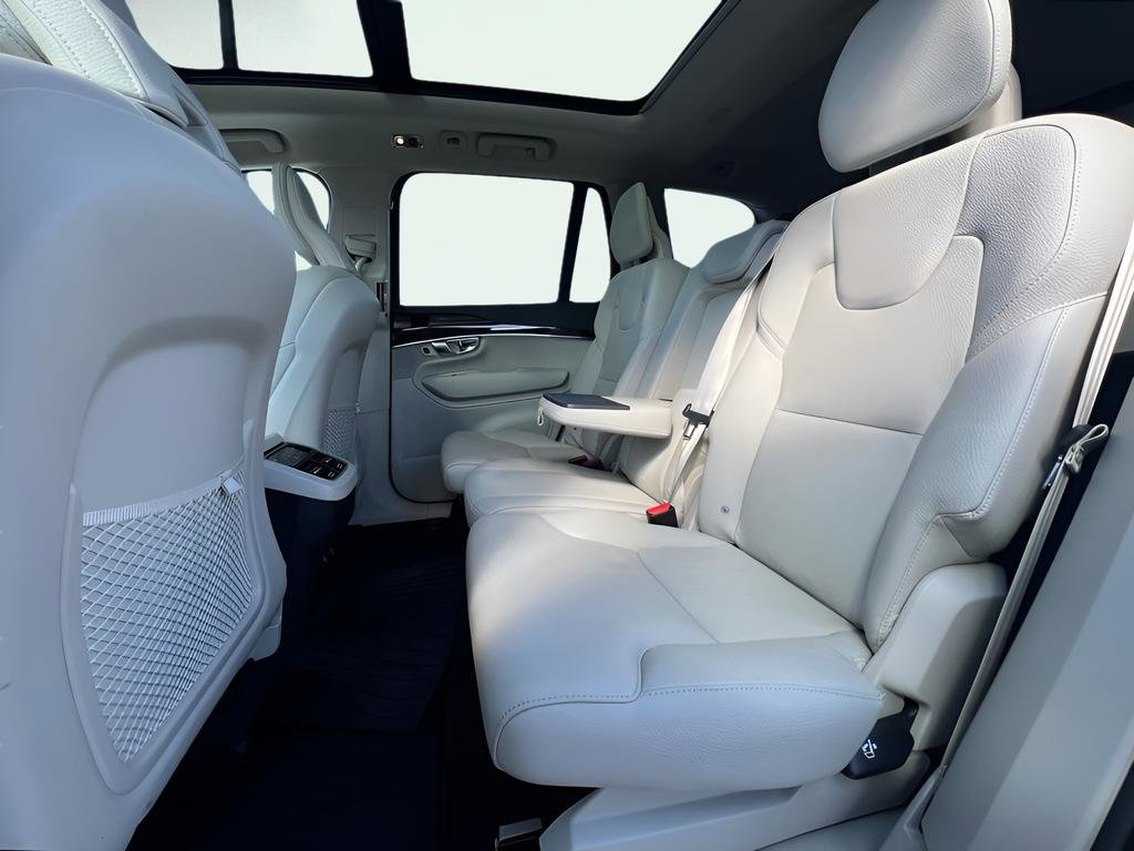 Used 2019 Volvo XC90 T5 Momentum w/ Protection Package Premier AWD/4WD image 23