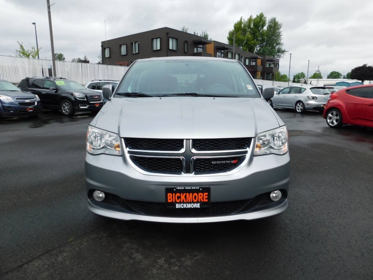 Used 2017 Dodge Grand Caravan SXT FWD image 20