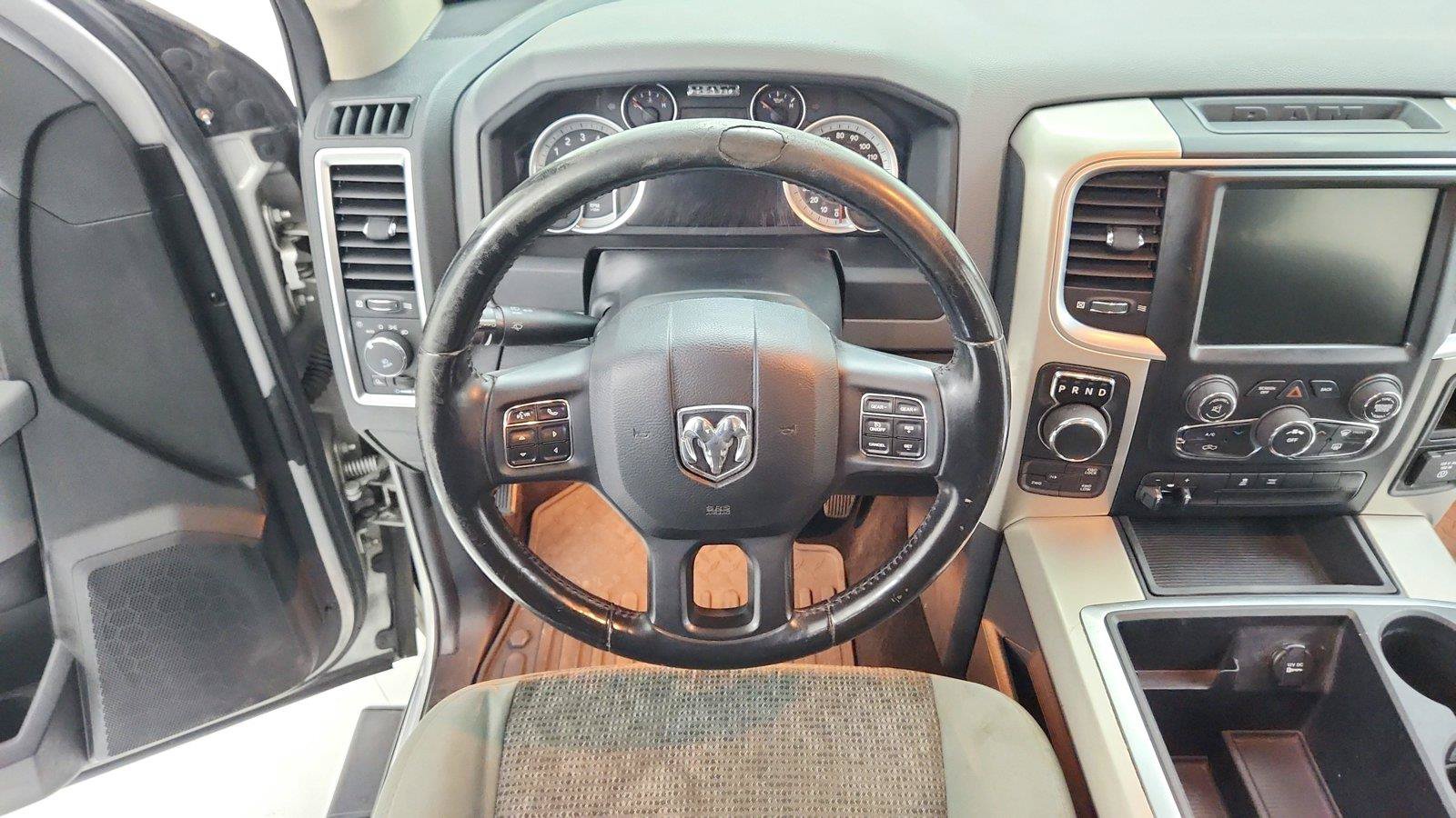 Used 2015 RAM 1500 Outdoorsman AWD/4WD image 22