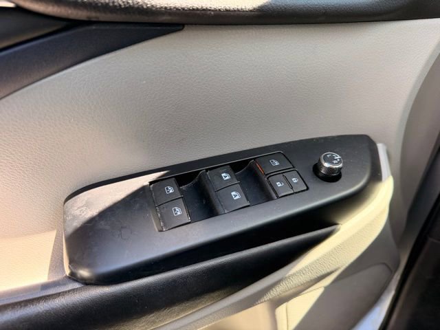 Used 2017 Toyota Highlander XLE AWD/4WD image 11