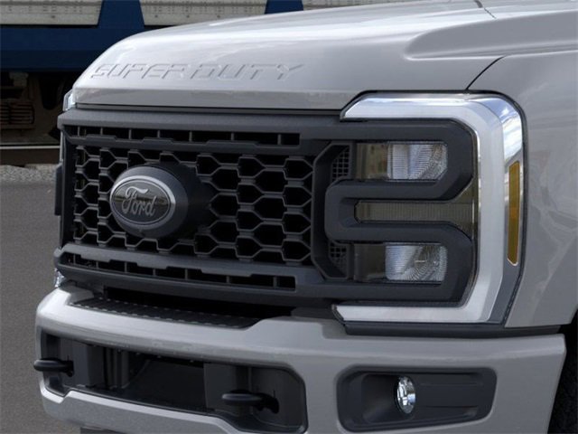 New 2025 Ford F250 XLT w/ Black Appearance Package image 17
