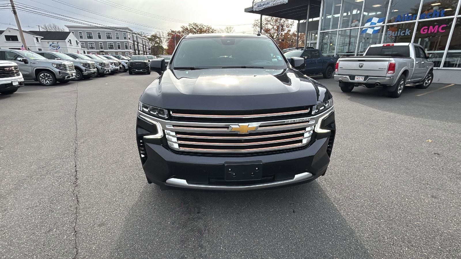 Certified 2023 Chevrolet Tahoe High Country image 2