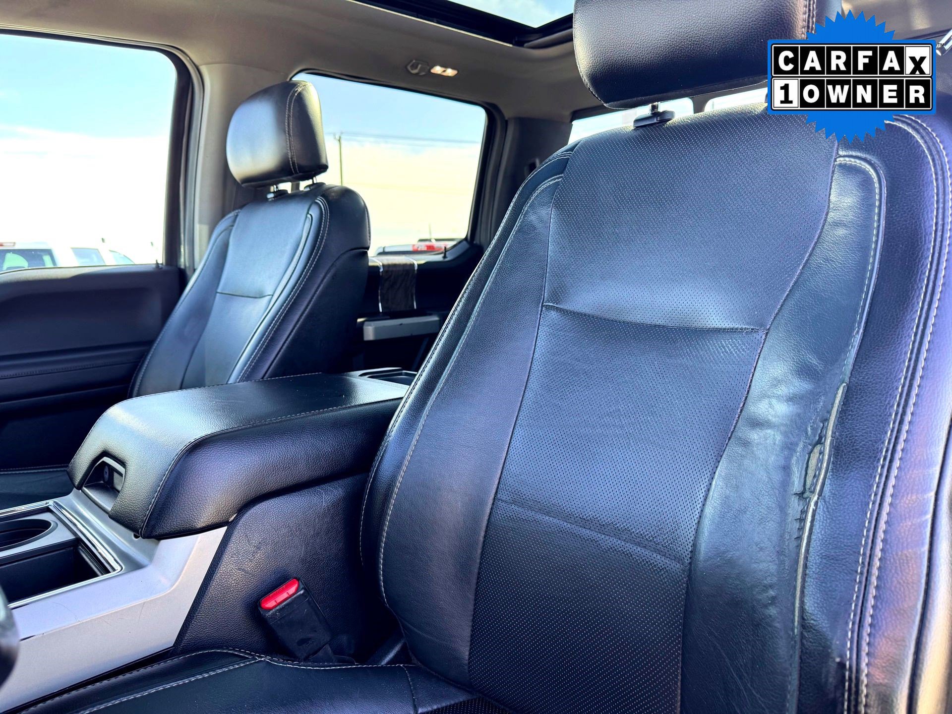 Used 2017 Ford F350 Lariat w/ Lariat Ultimate Package image 13