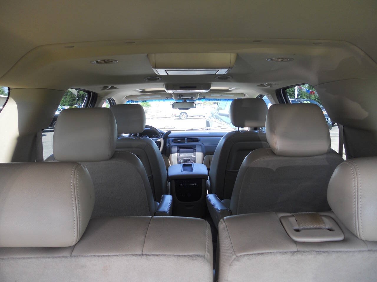 Used 2013 Chevrolet Suburban LT AWD/4WD image 32
