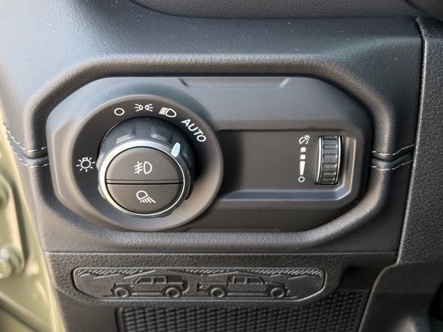 New 2026 Jeep Gladiator Sport AWD/4WD image 25