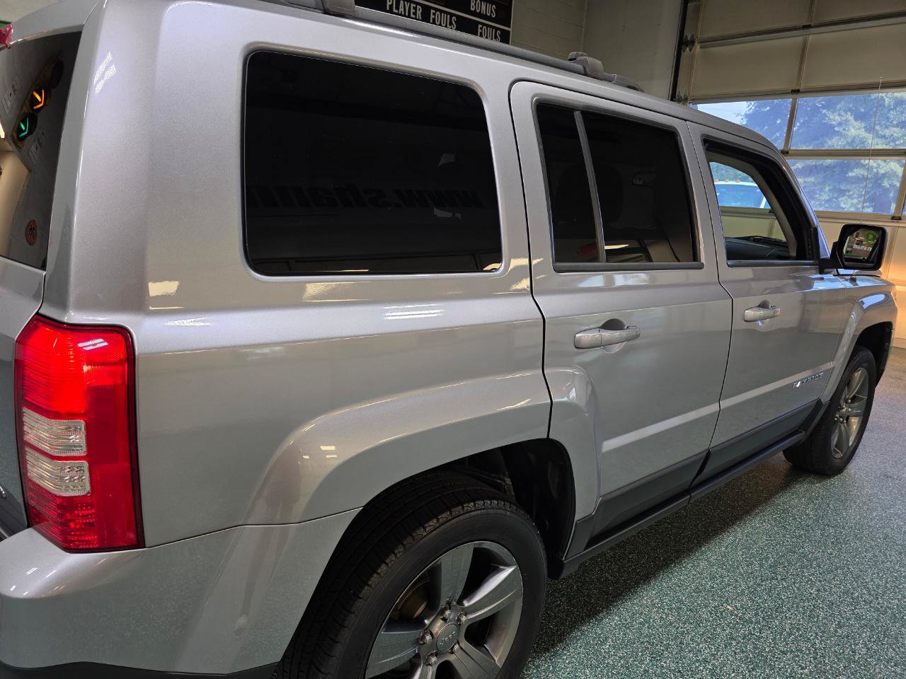 Used 2015 Jeep Patriot High Altitude AWD/4WD image 7
