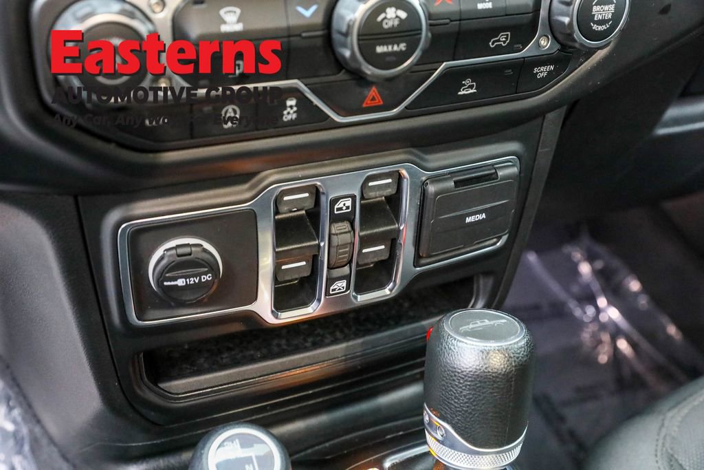 Used 2023 Jeep Gladiator Sport image 20