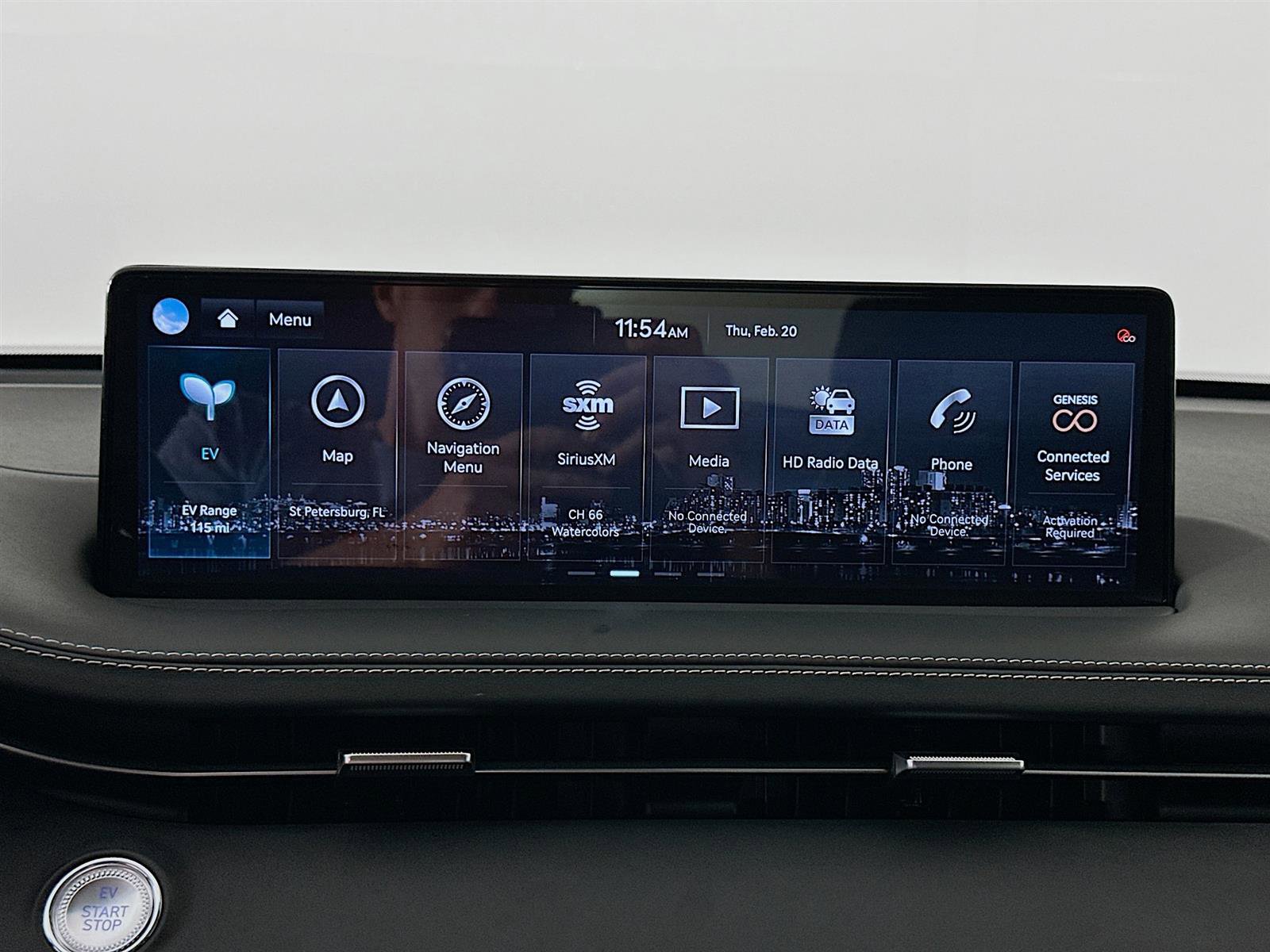 New 2025 Genesis Electrified GV70 Advanced w/ Prestige Package image 15