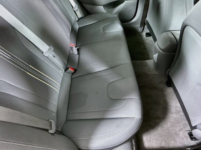Certified 2025 Hyundai Elantra Hybrid FWD image 35
