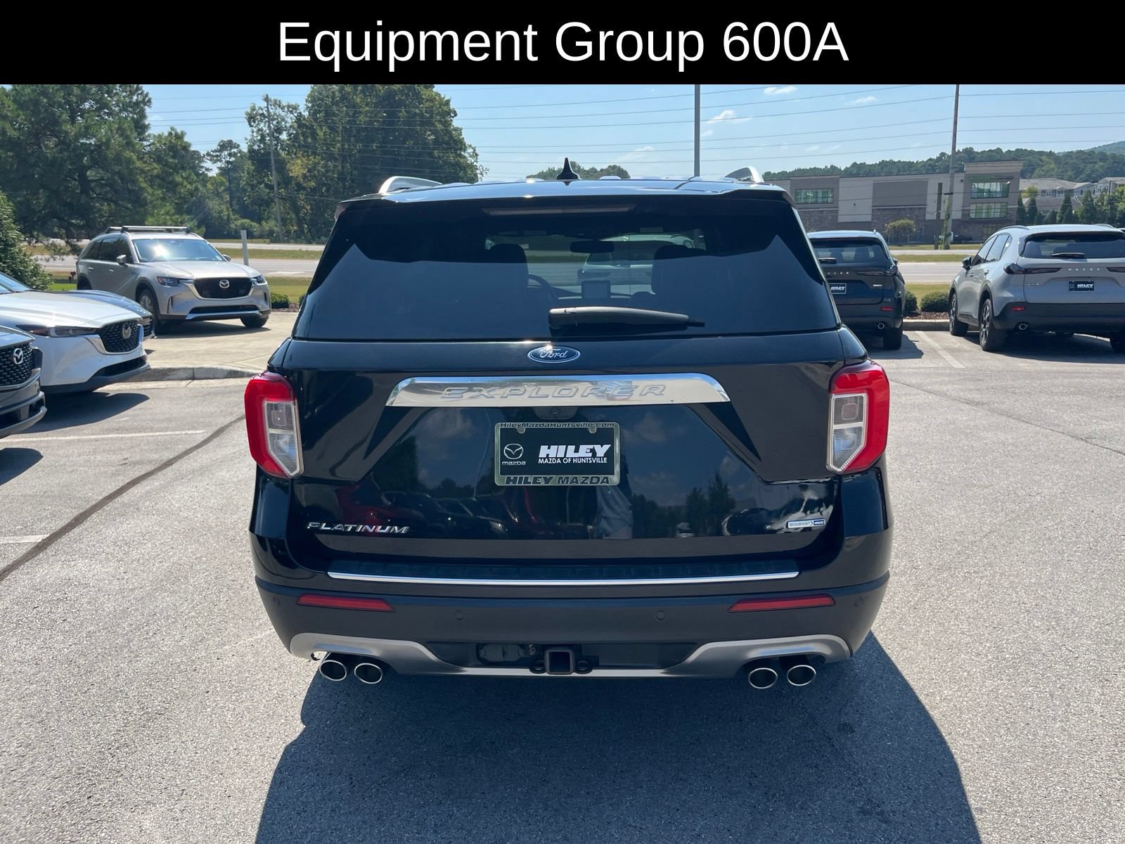 Used 2020 Ford Explorer Platinum w/ Premium Technology Package AWD/4WD image 4