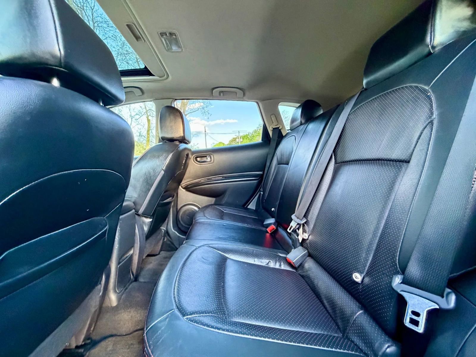 Used 2013 Nissan Rogue SL AWD/4WD image 12