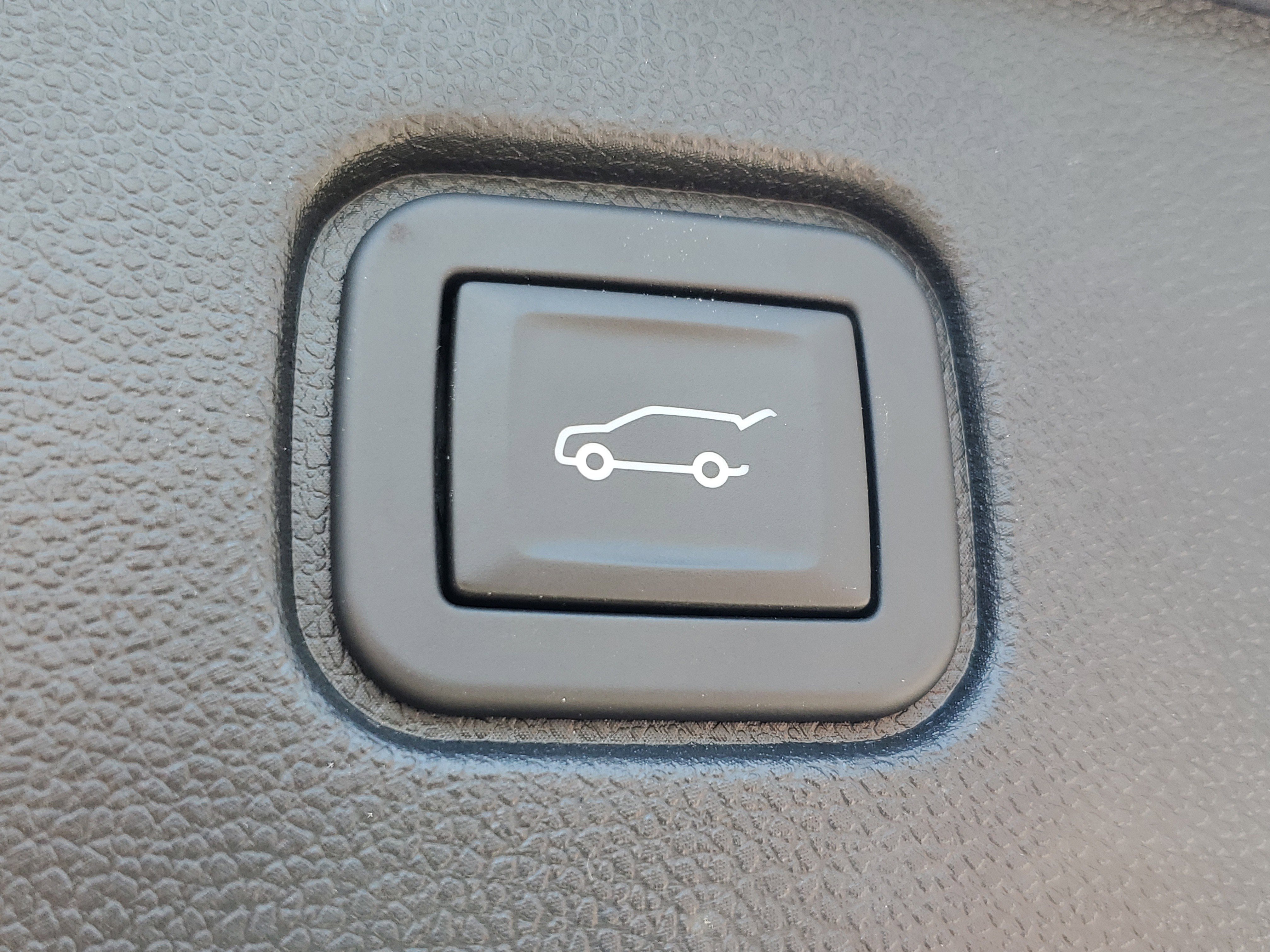 Used 2024 Chevrolet Blazer EV LT AWD/4WD image 8