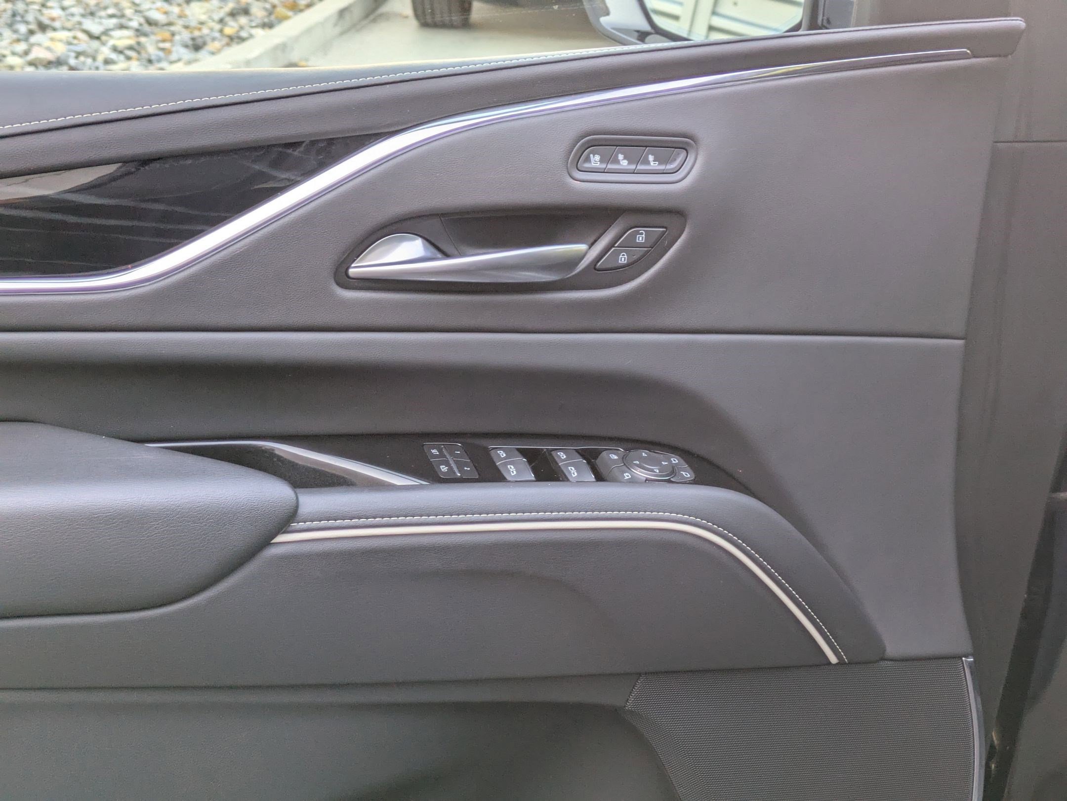 Used 2024 Cadillac Escalade Sport image 13