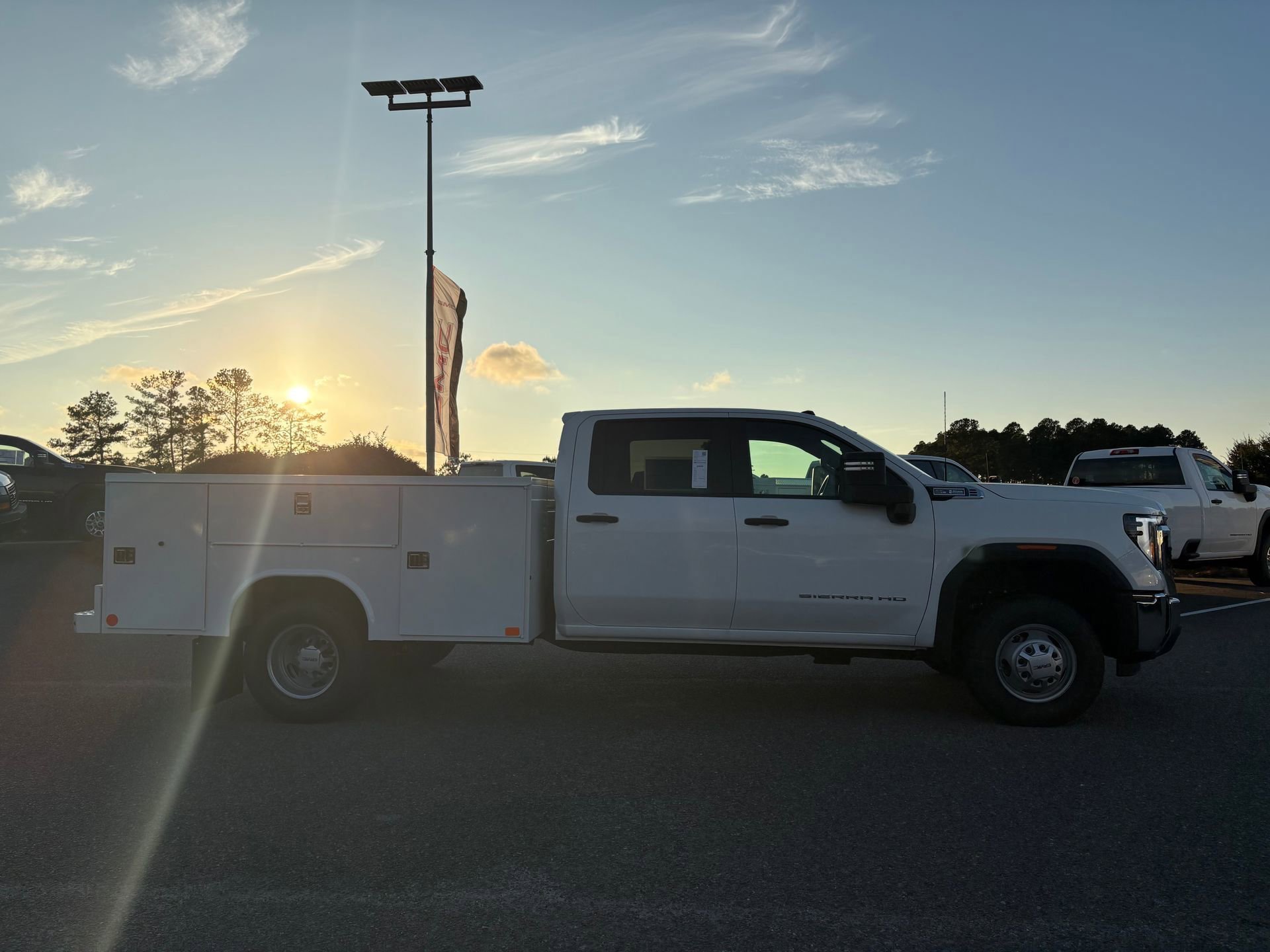 New 2025 GMC Sierra 3500 Pro w/ Convenience Package RWD image 27