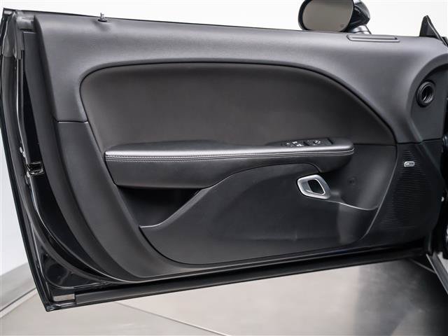 Used 2016 Dodge Challenger R/T Scat Pack RWD image 23