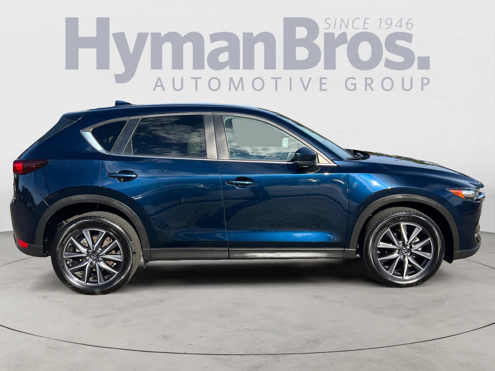 Used 2018 MAZDA CX-5 Touring w/ Preferred Equipment Package AWD/4WD image 2