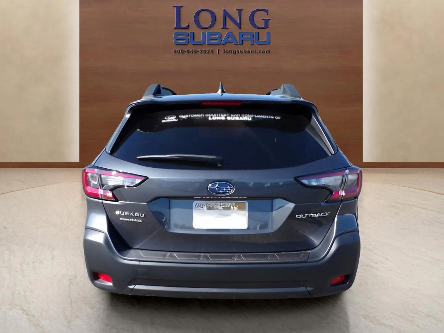 Used 2025 Subaru Outback Premium image 6