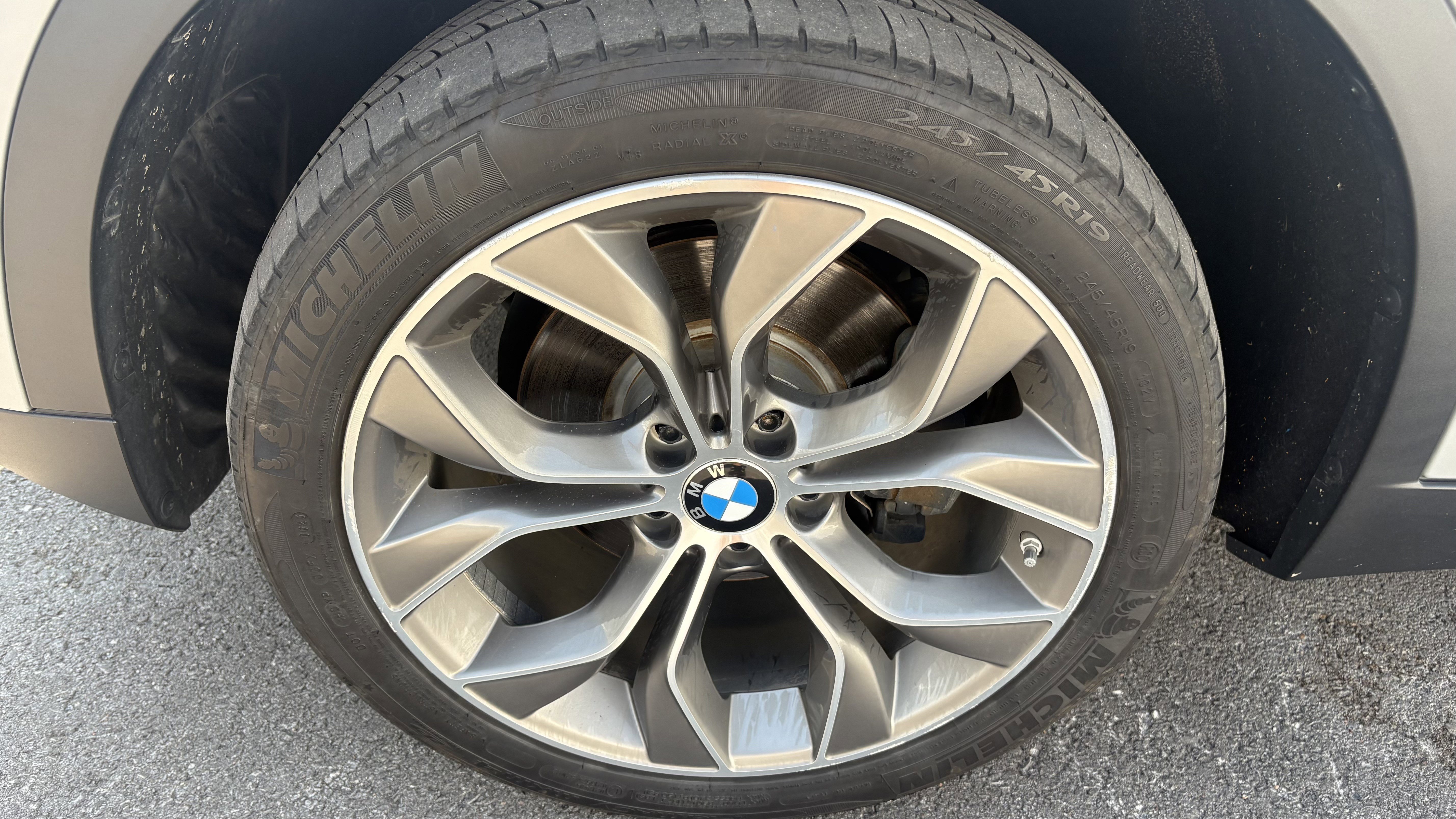 Used 2017 BMW X3 xDrive28i AWD/4WD image 12