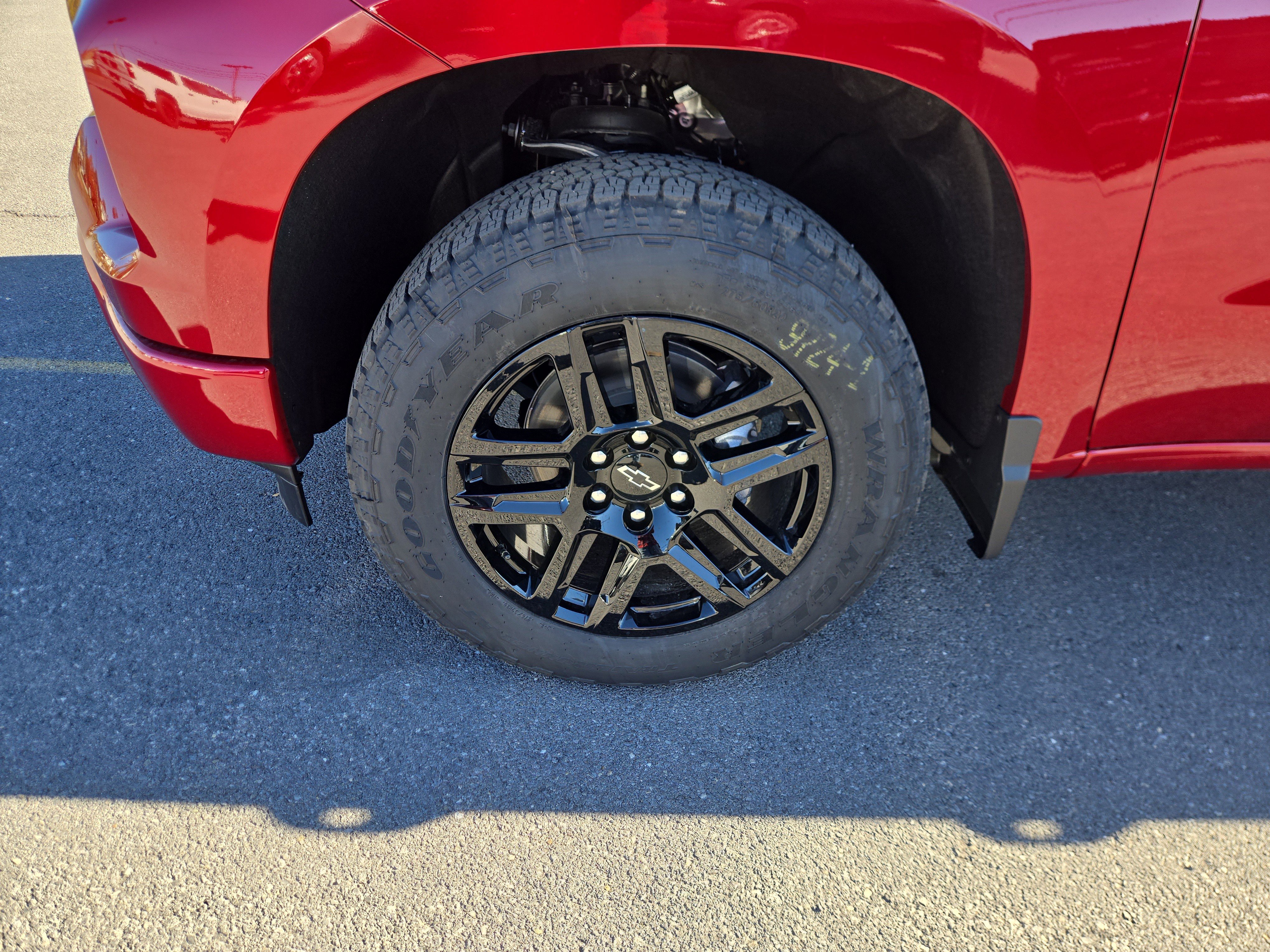 New 2026 Chevrolet Silverado 1500 RST w/ Z71 Off-Road Package image 11