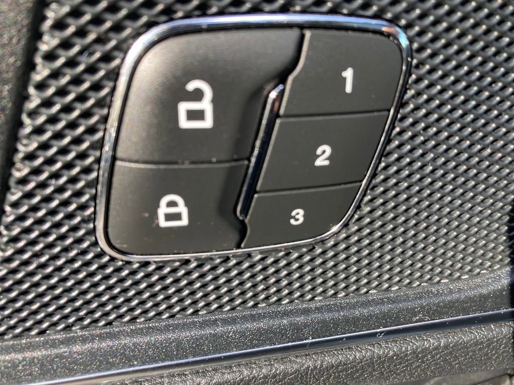 Used 2018 Ford Edge Titanium w/ Equipment Group 301A image 39