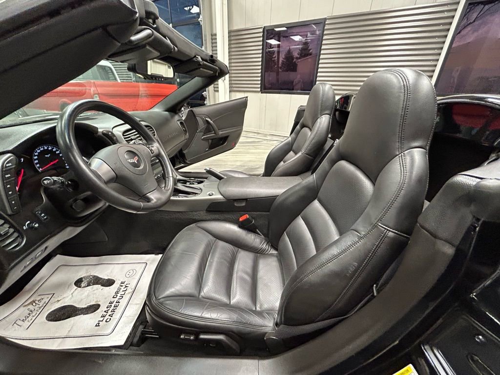 Used 2007 Chevrolet Corvette Convertible w/ Preferred Equipment Group image 40