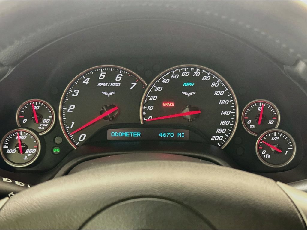 Used 2008 Chevrolet Corvette Coupe RWD image 13